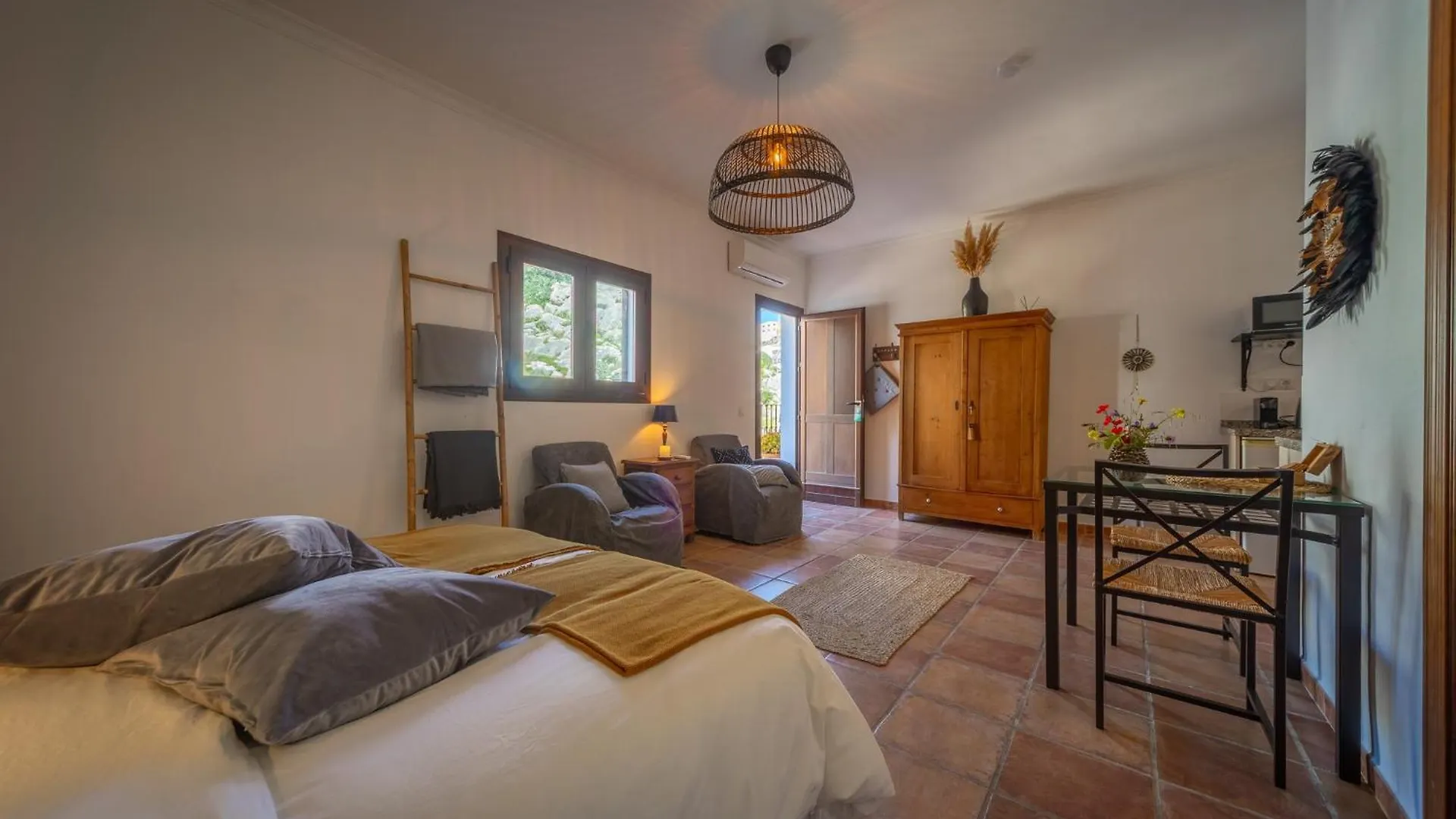 Bed and Breakfast Casa La Calera Teba