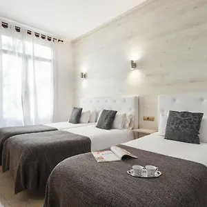 apartment-ramblas108.catalonia-hotels.com/